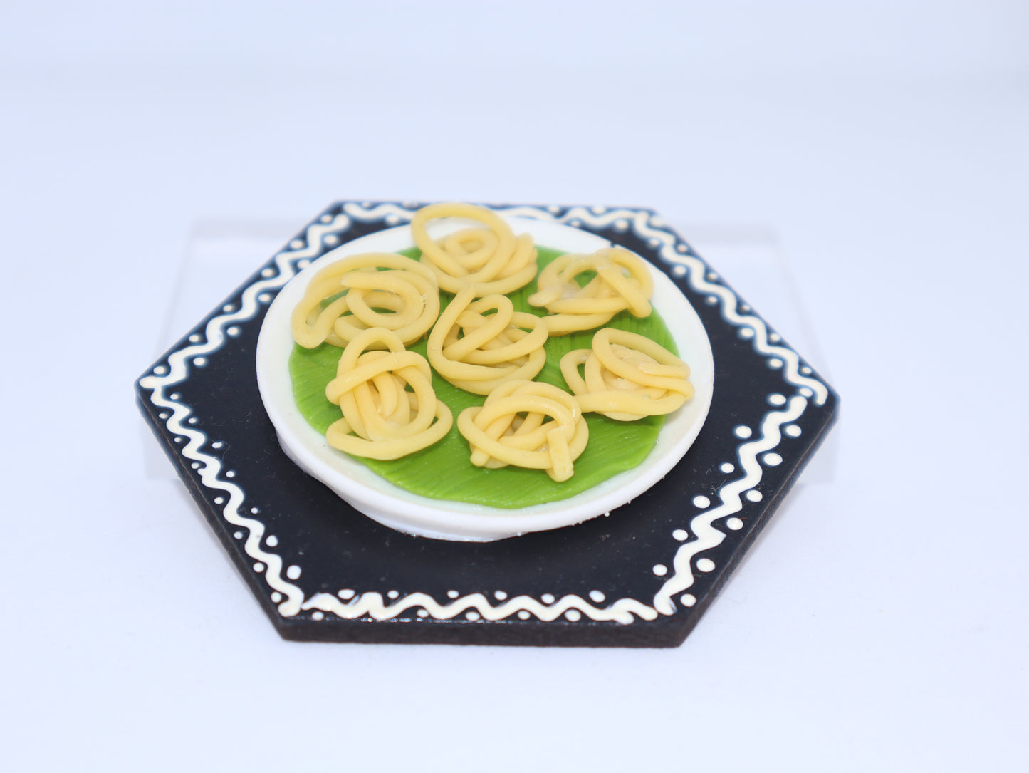 Murukku Platter Miniature Magnet