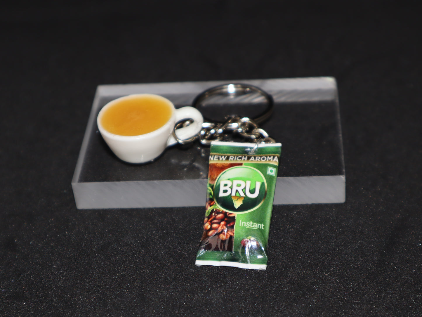 Bru Packet with Coffee Miniature Keychain
