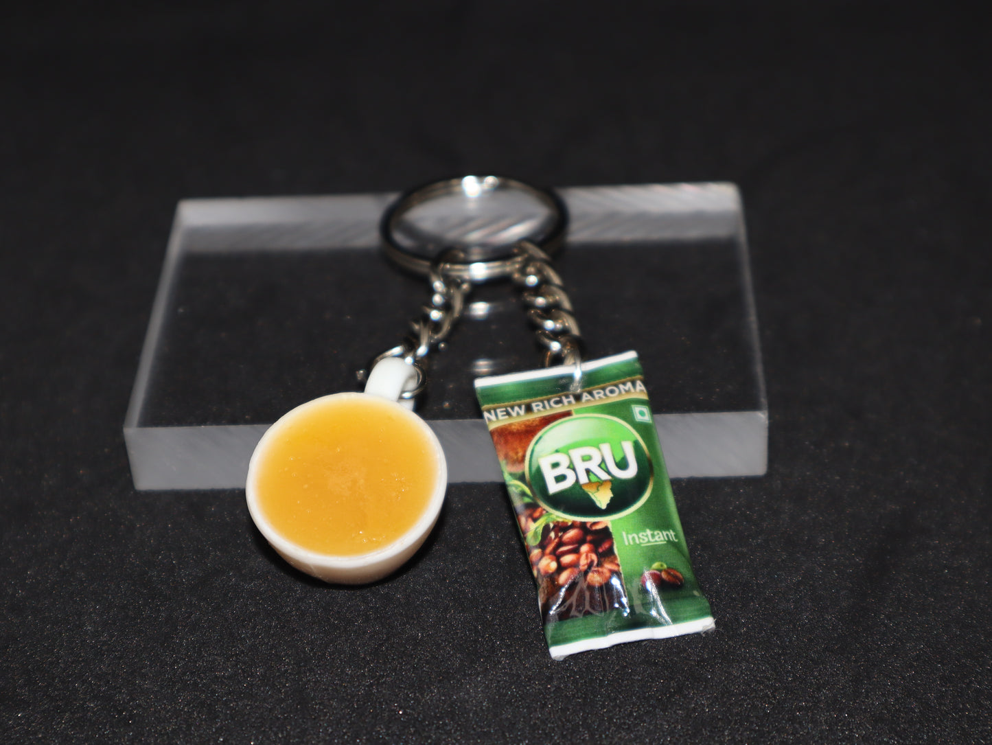 Bru Packet with Coffee Miniature Keychain