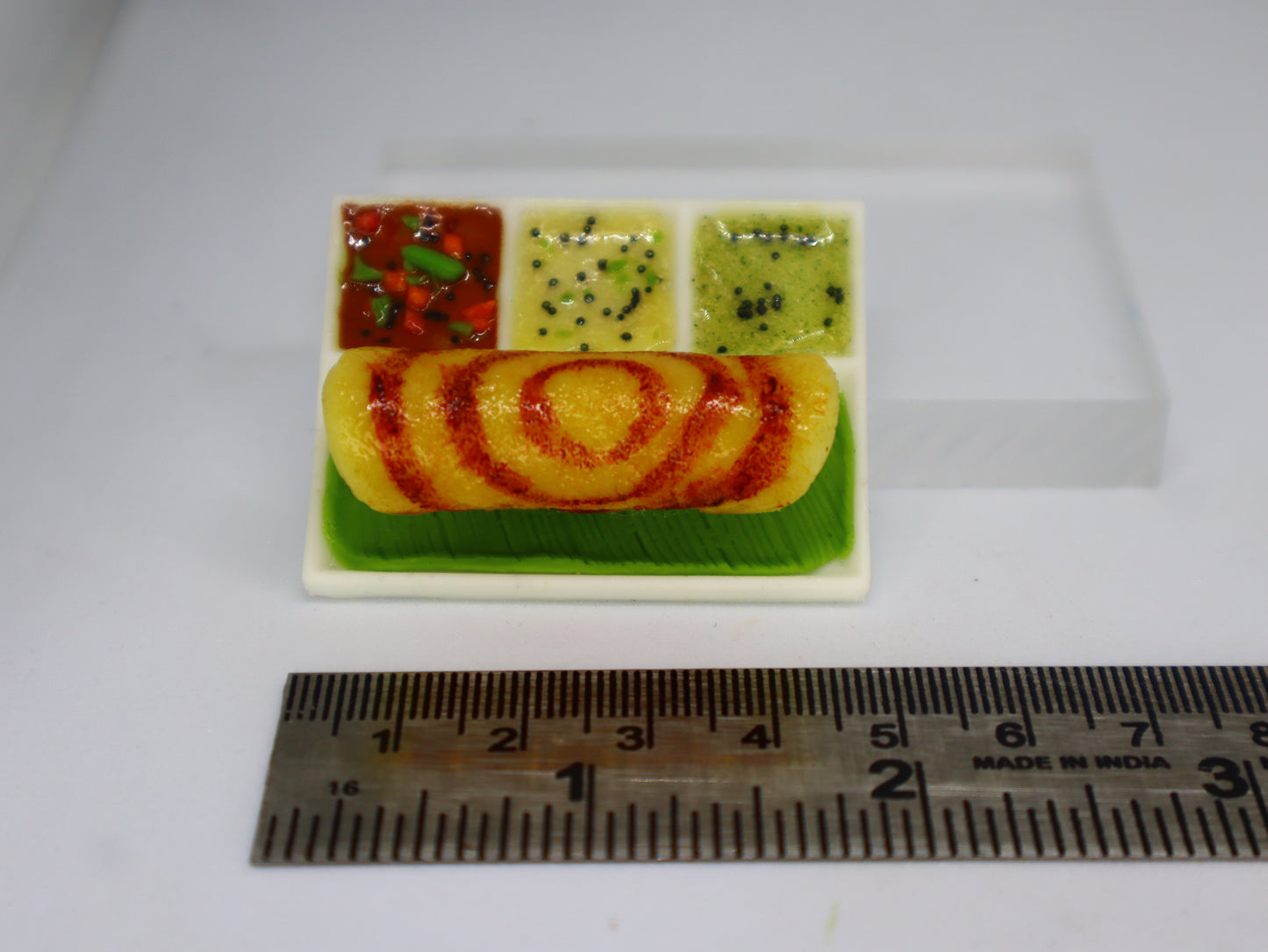 Dosa in 4-Division Plate Miniature Magnet