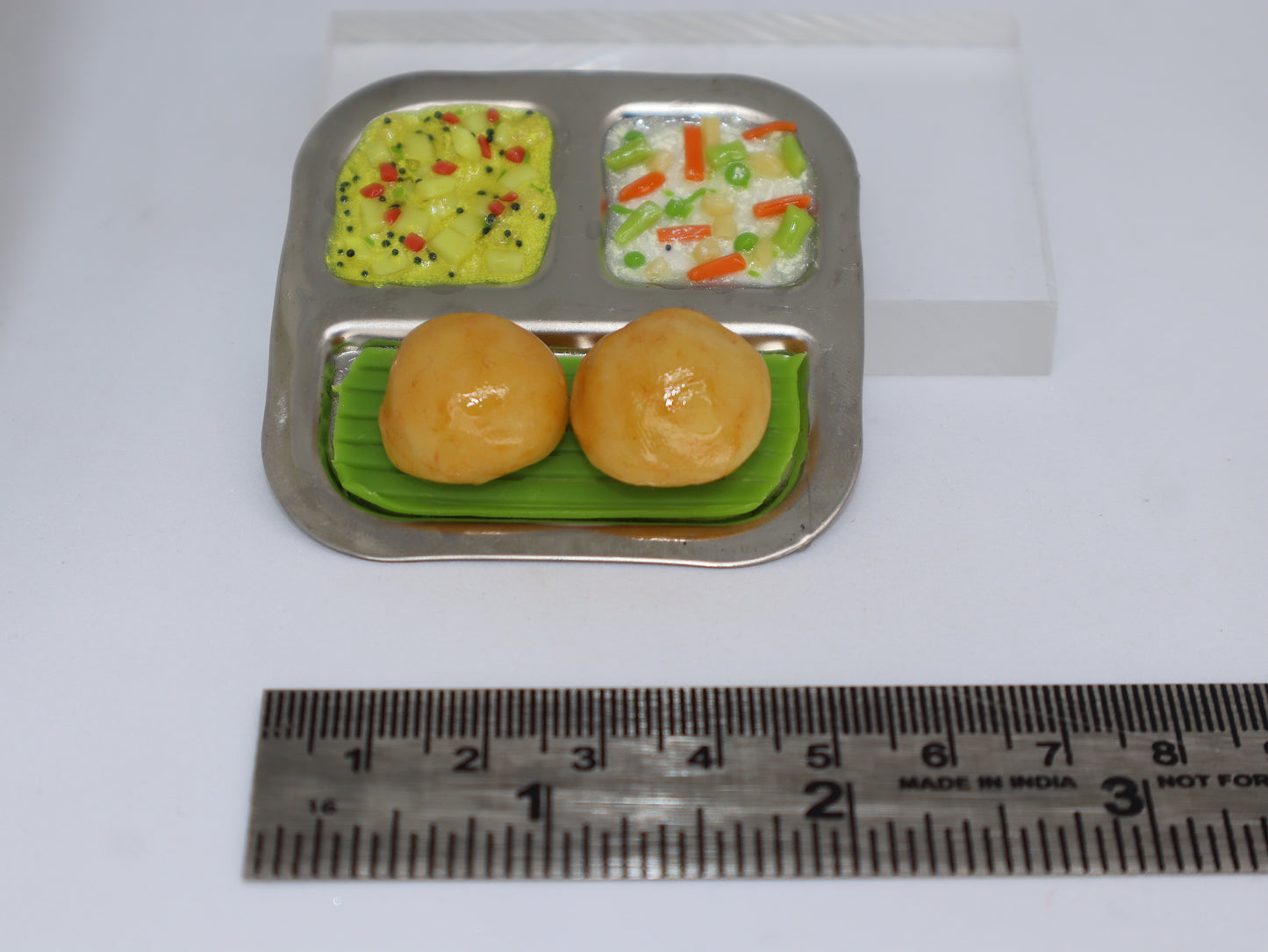 Miniature Poori Platter Magnet — With Potato Masala & Kurma