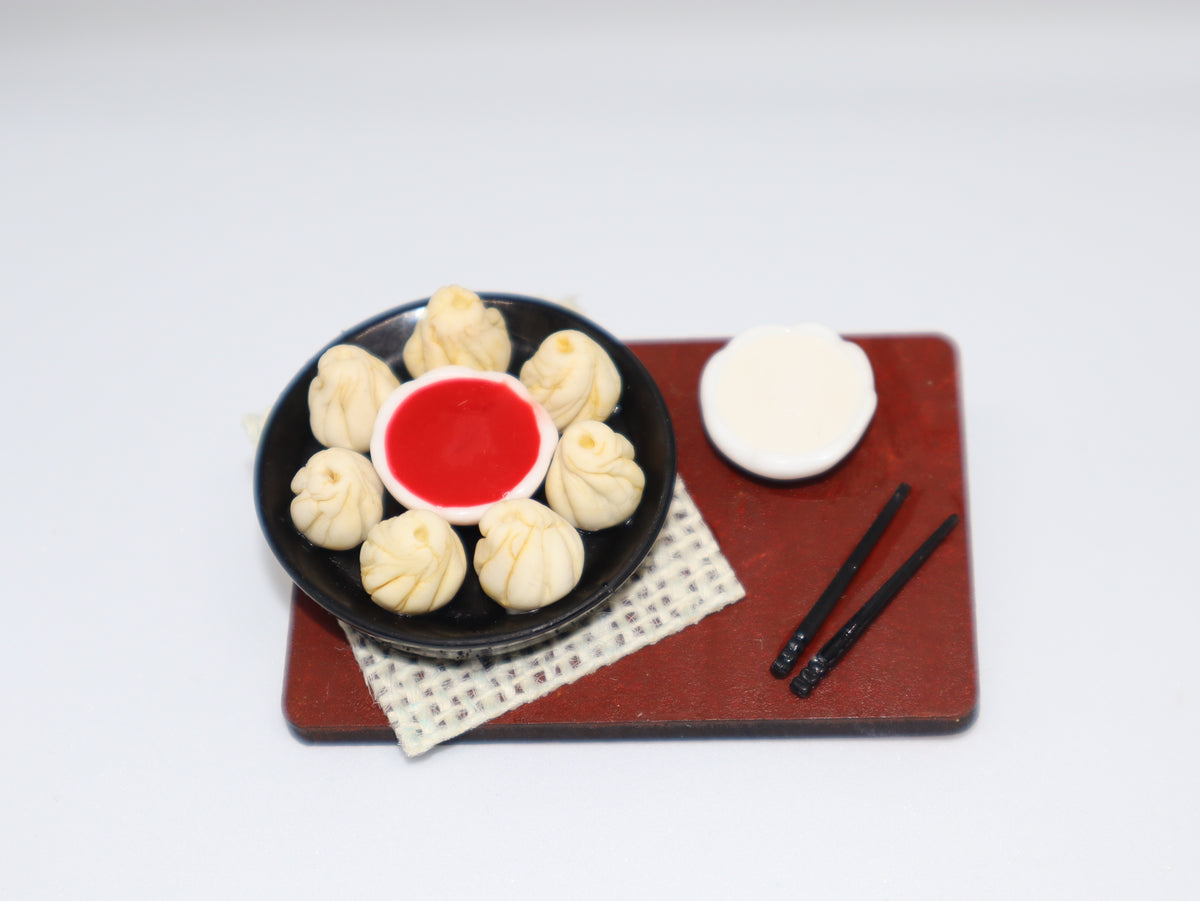 Momos Platter Miniature Magnet
