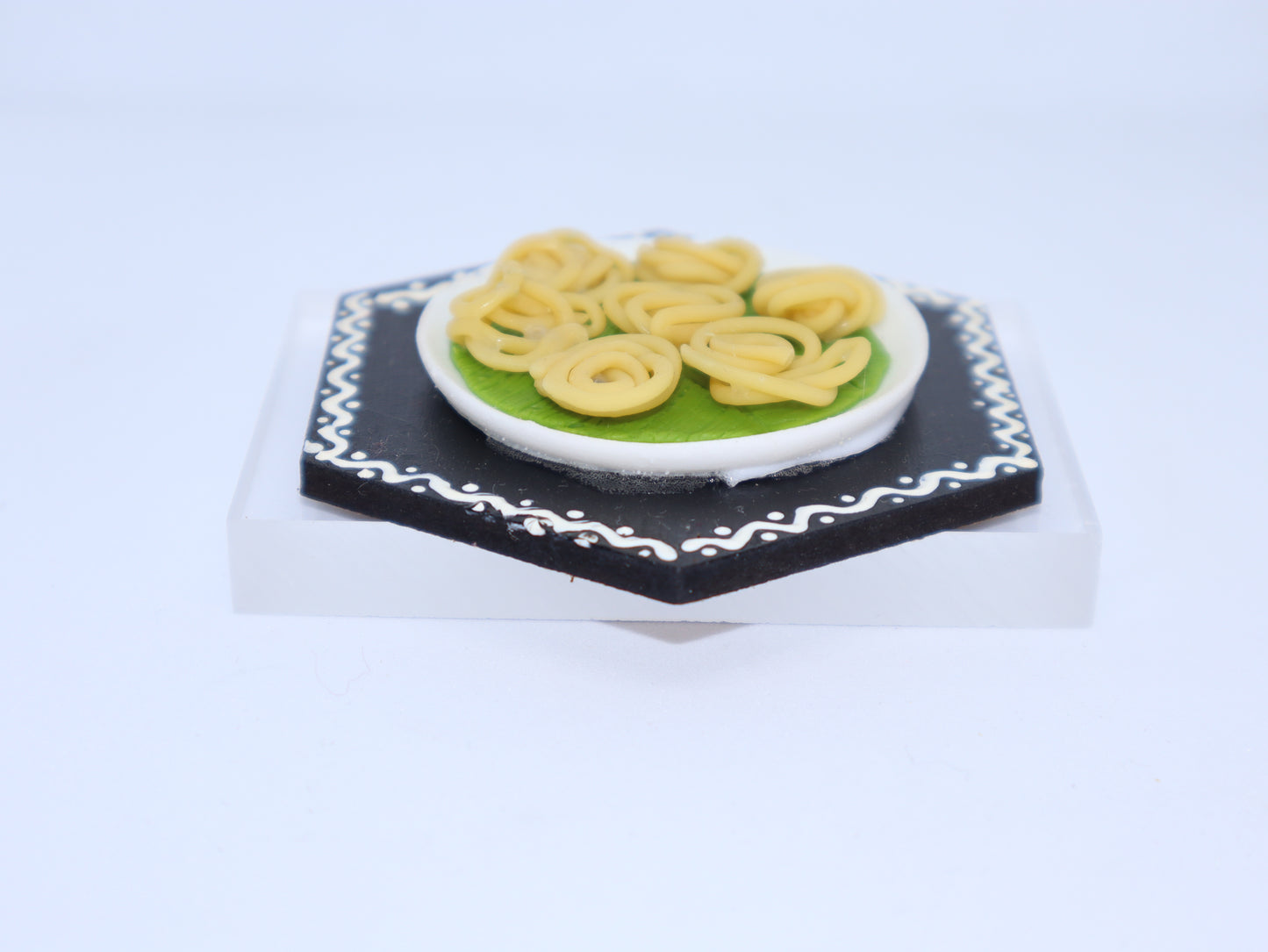 Murukku Platter Miniature Magnet