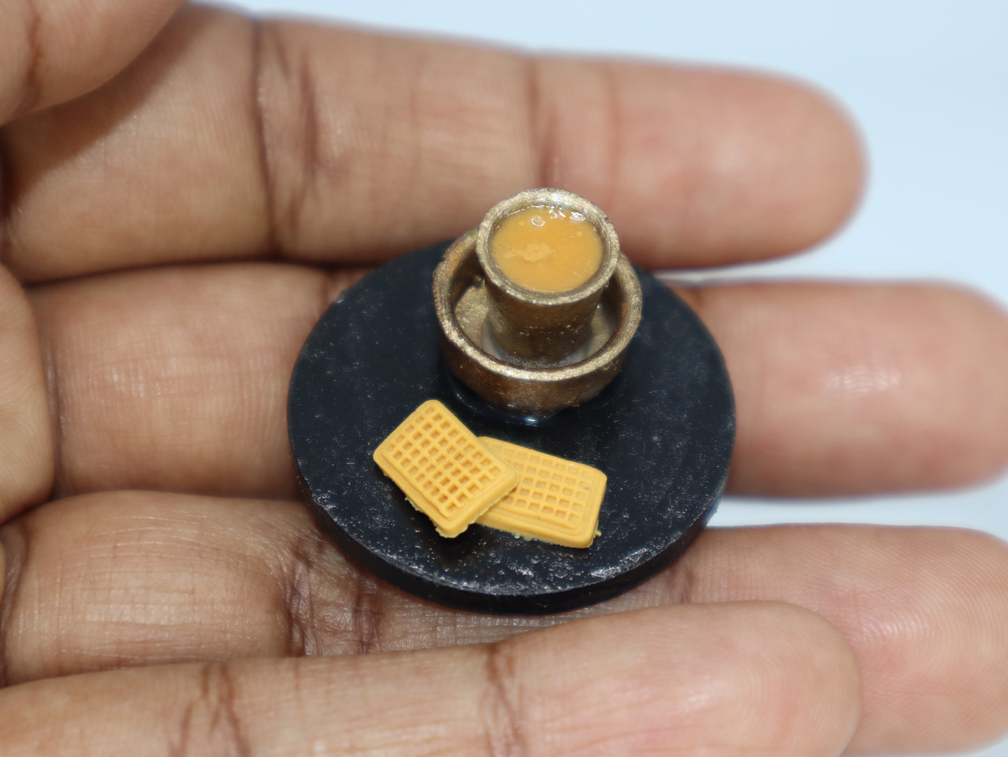Milk Bikis Biscuit and Filter Coffee Combo Miniature Magnet