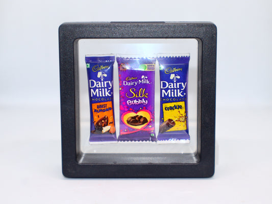 Nostalgic Dairy Milk Miniature Collection – Bubbly, Roasted Almonds & Crackle
