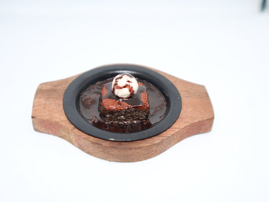 Miniature Sizzling Brownie Magnet